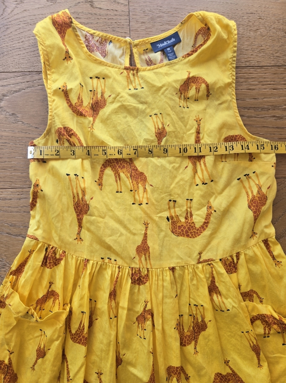 ModCloth Bold Notion Sleeveless Giraffe Print Smock Dress Size M - Picture 8 of 8